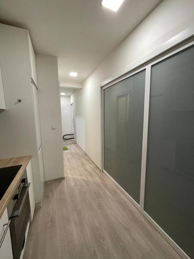 Red&Black Apartment City Centr, Na Hradbach 118 Οστράβα Εξωτερικό φωτογραφία