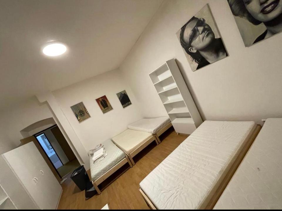 Red&Black Apartment City Centr, Na Hradbach 118 Οστράβα Εξωτερικό φωτογραφία