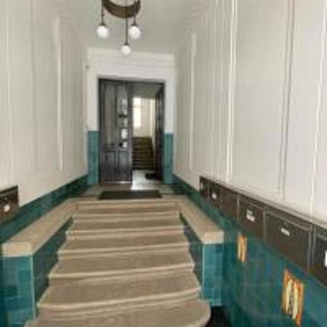 Red&Black Apartment City Centr, Na Hradbach 118 Οστράβα Εξωτερικό φωτογραφία
