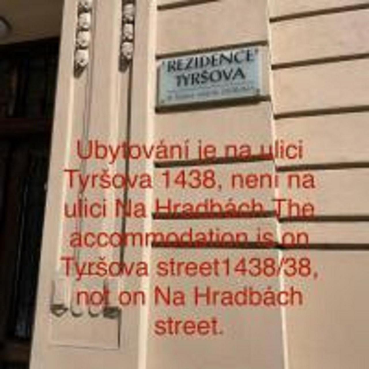 Red&Black Apartment City Centr, Na Hradbach 118 Οστράβα Εξωτερικό φωτογραφία